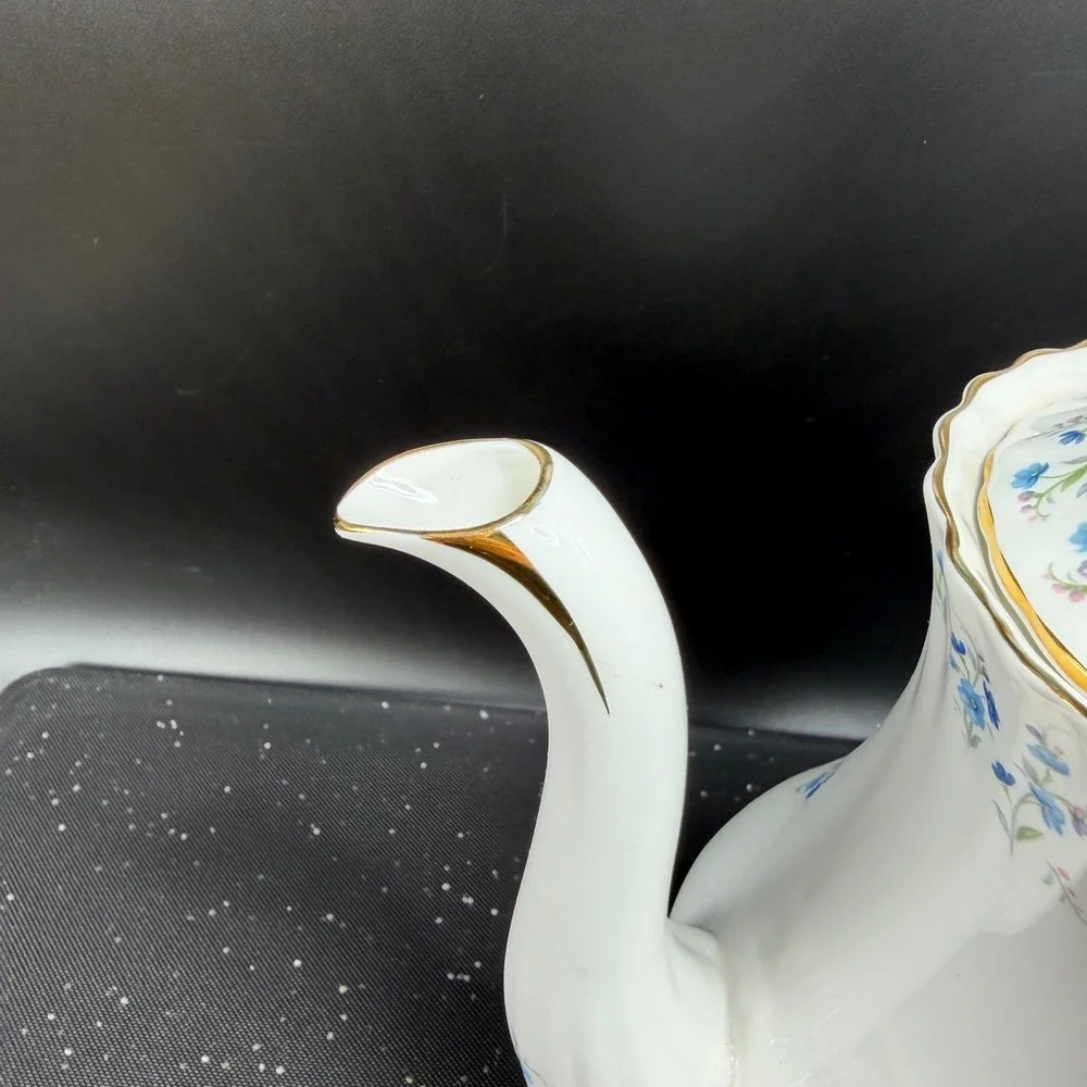 Royal Albert Memory Lane Coffee Pot Teapot Fine Bone China‎ Blue Floral England